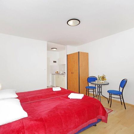 Apartments Javi - Free Private Parking Trogir Extérieur photo