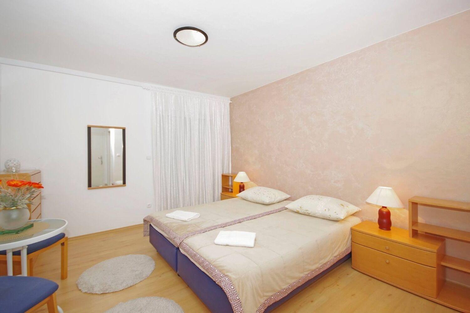 Apartments Javi - Free Private Parking Trogir Extérieur photo